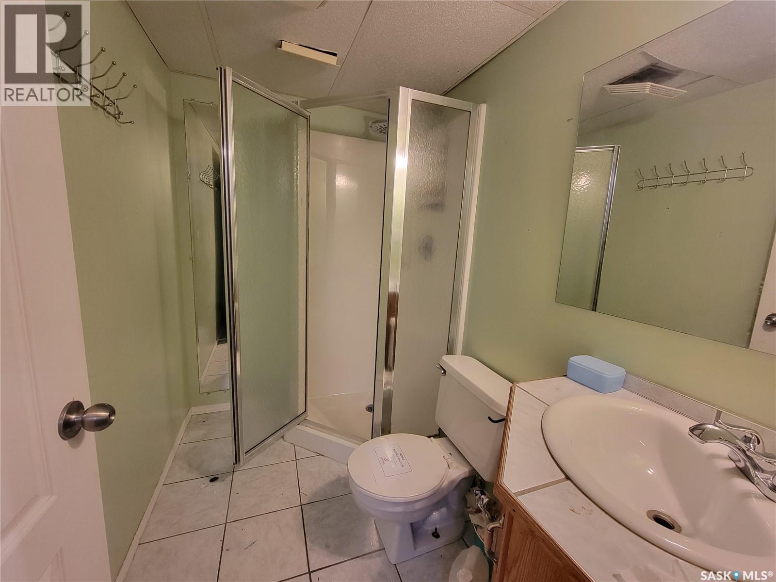 4820 46th Street, Lloydminster, Saskatchewan  S9V 0N7 - Photo 19 - SK024717