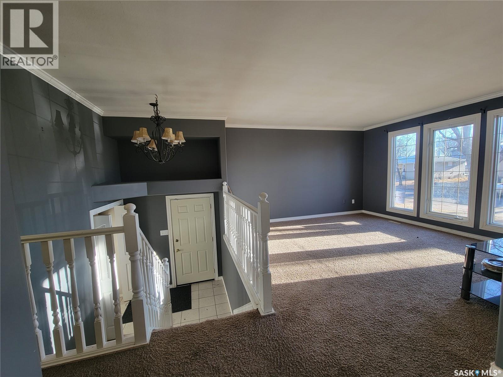 4820 46th Street, Lloydminster, Saskatchewan  S9V 0N7 - Photo 4 - SK024717