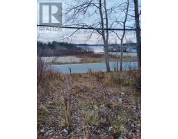 89 Main Street N, Glovertown, Newfoundland & Labrador