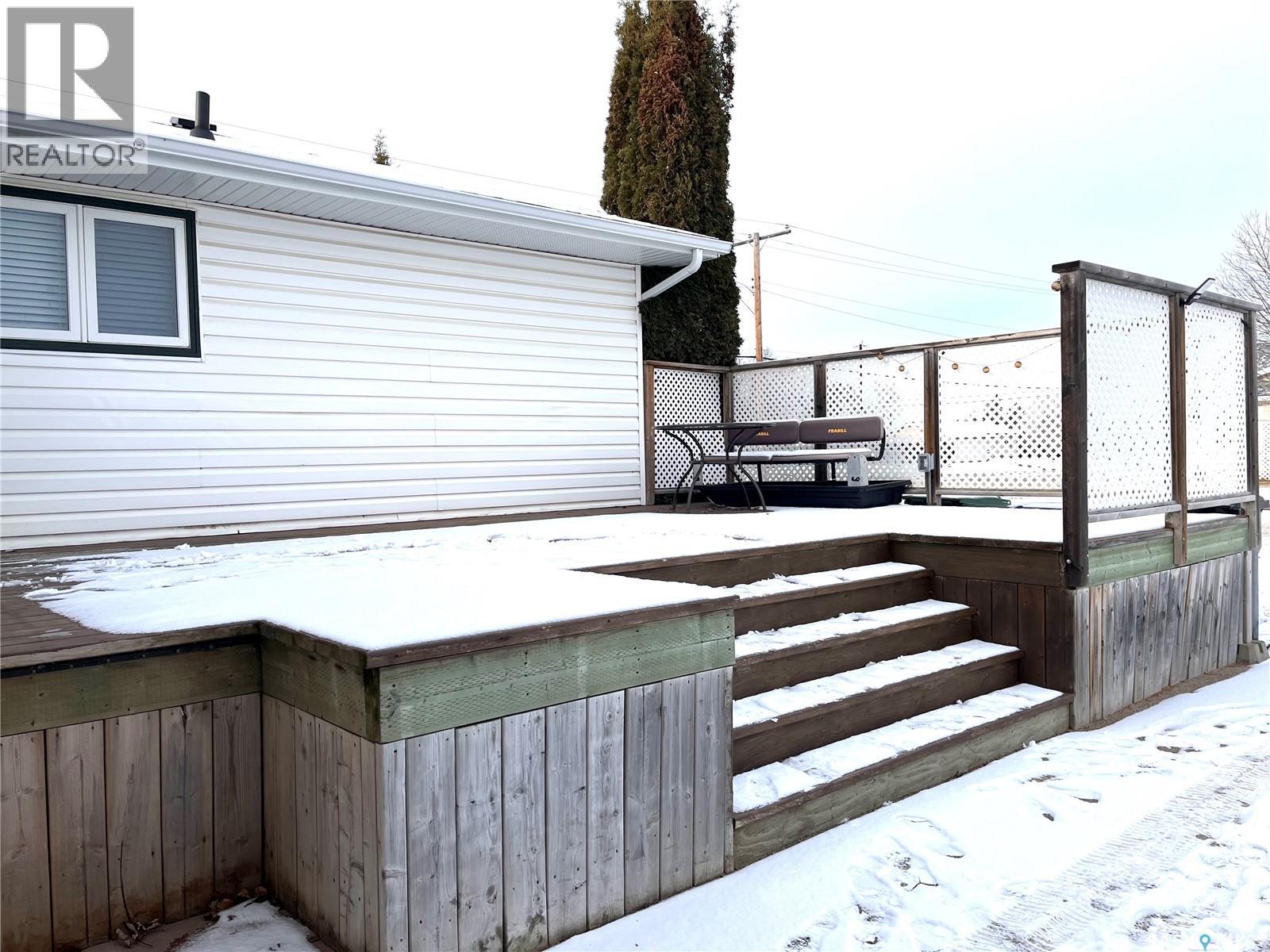 109 6th Street E, Nipawin, Saskatchewan  S0E 1E0 - Photo 9 - SK024590