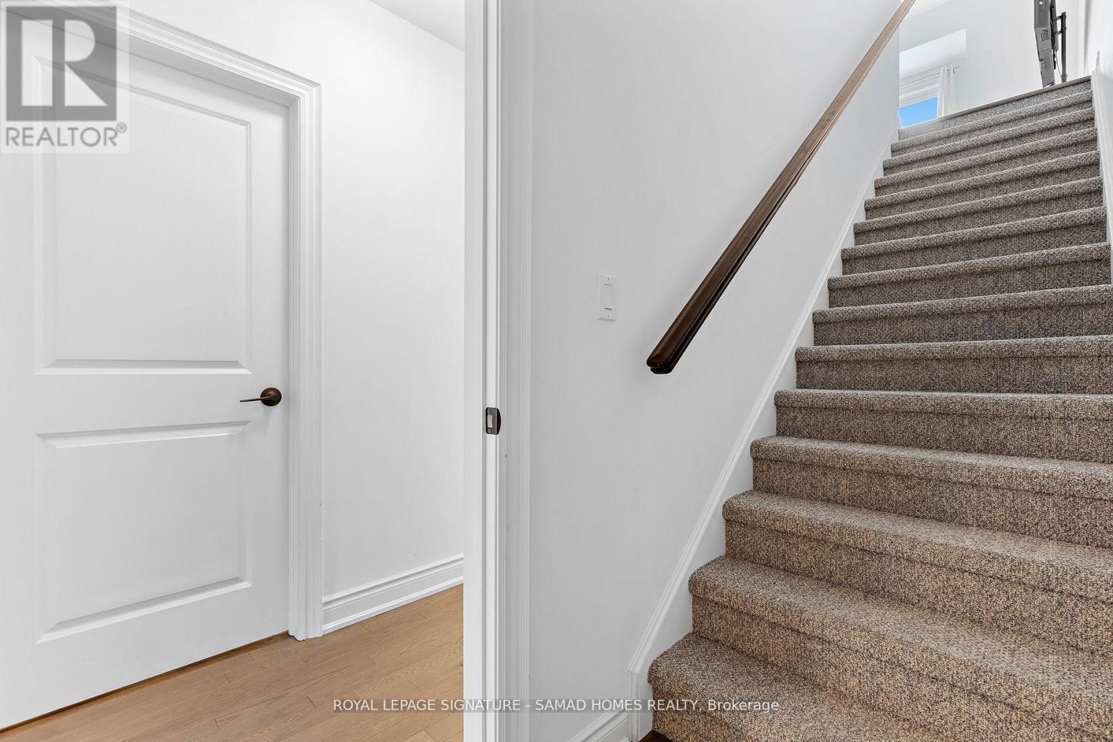 37 - 26 Lunar Crescent, Mississauga, Ontario  L5M 2R5 - Photo 17 - W12577656