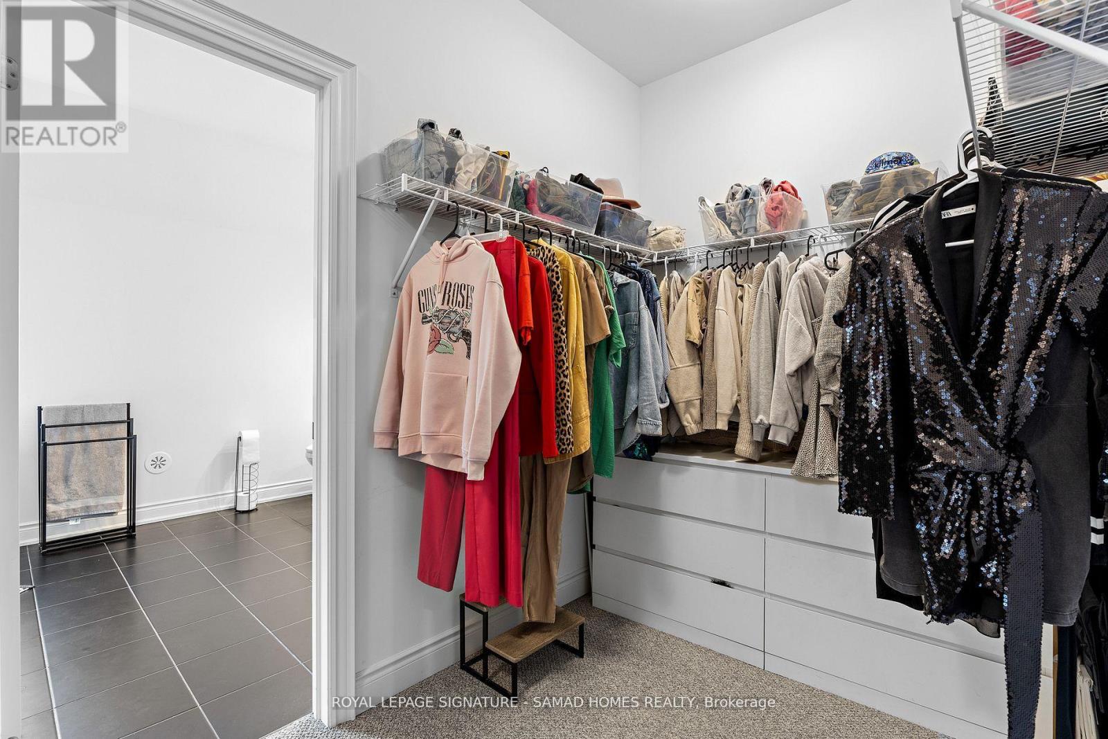 37 - 26 Lunar Crescent, Mississauga, Ontario  L5M 2R5 - Photo 20 - W12577656