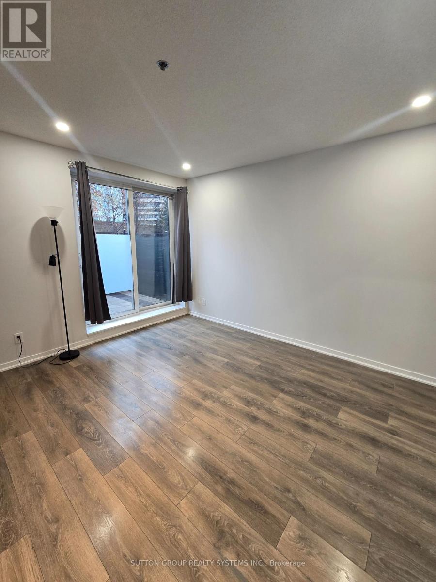 105 - 38 Joe Shuster Way, Toronto, Ontario  M6K 0A5 - Photo 6 - W12577688