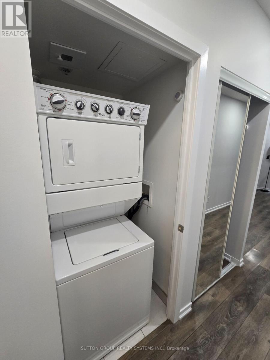 105 - 38 Joe Shuster Way, Toronto, Ontario  M6K 0A5 - Photo 9 - W12577688