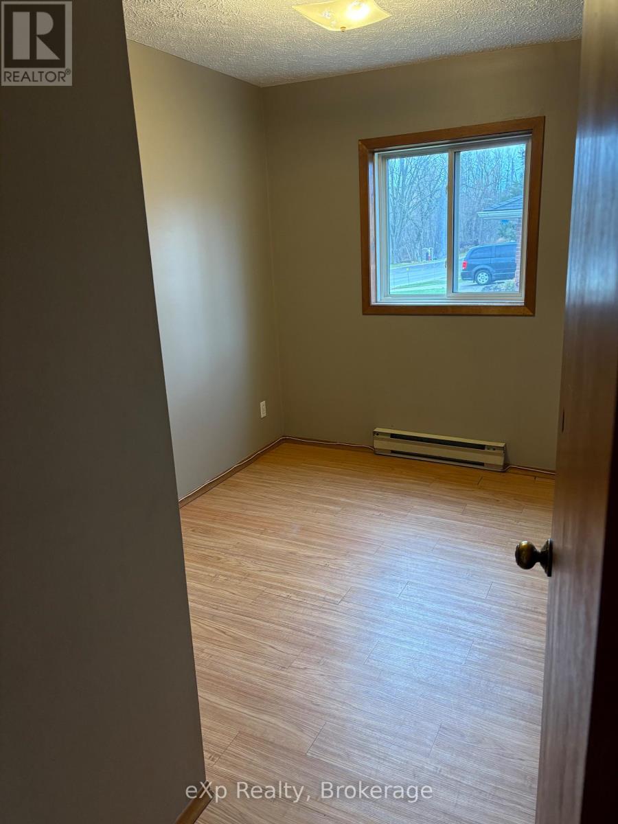 1 - 28 Absalom Street W, South Bruce, Ontario  N0G 2J0 - Photo 5 - X12576842