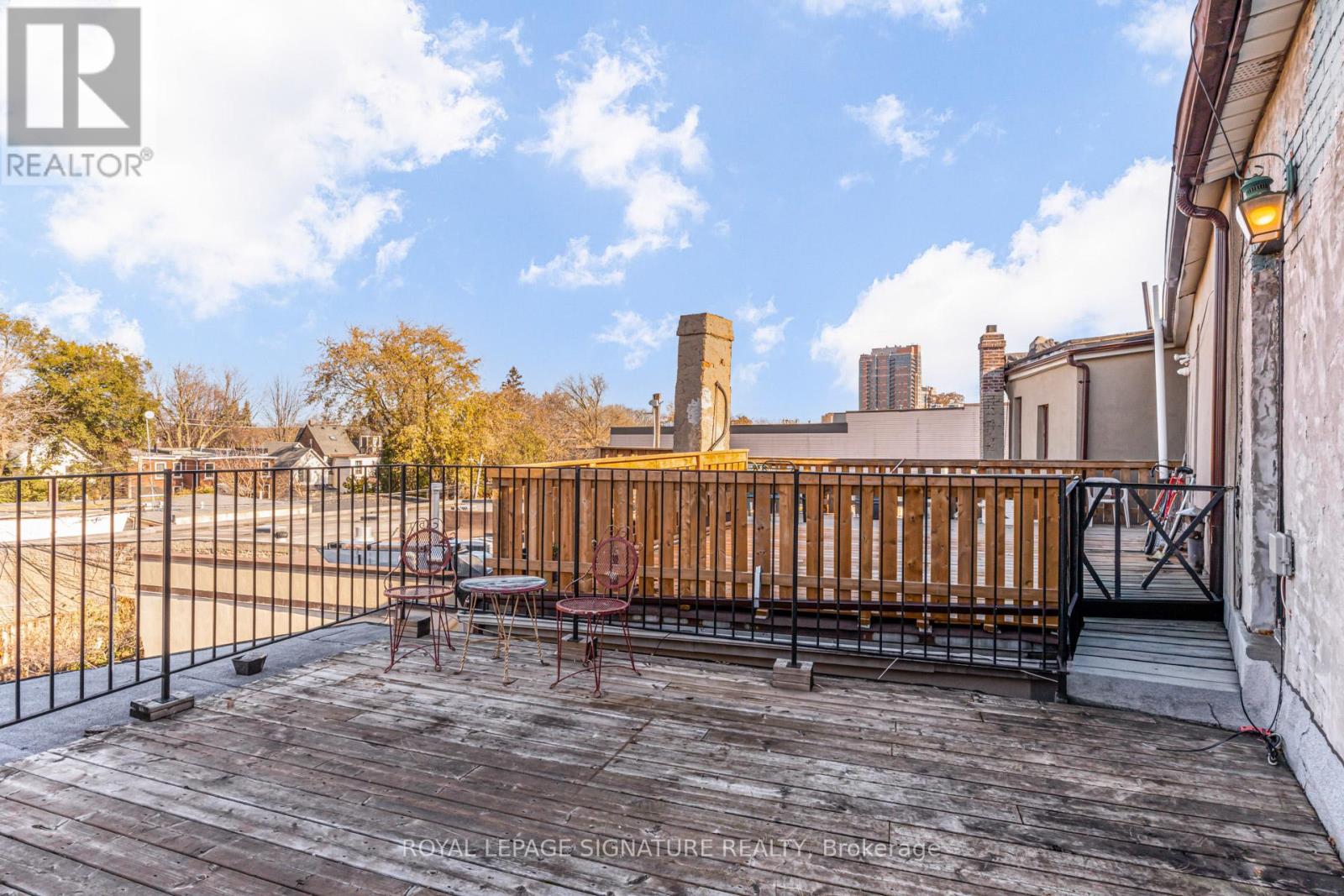 3 - 3038 Dundas Street W, Toronto, Ontario  M6P 1Z5 - Photo 14 - W12569574