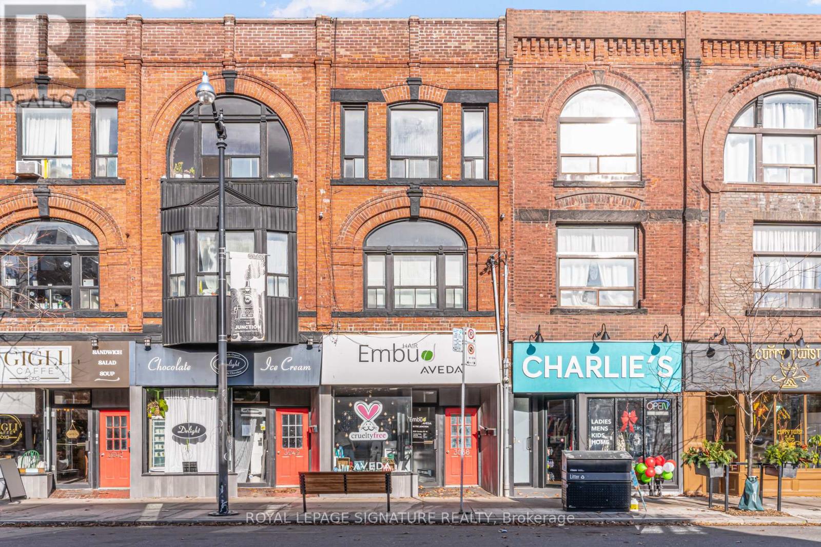 3 - 3038 DUNDAS STREET W, Toronto, Ontario