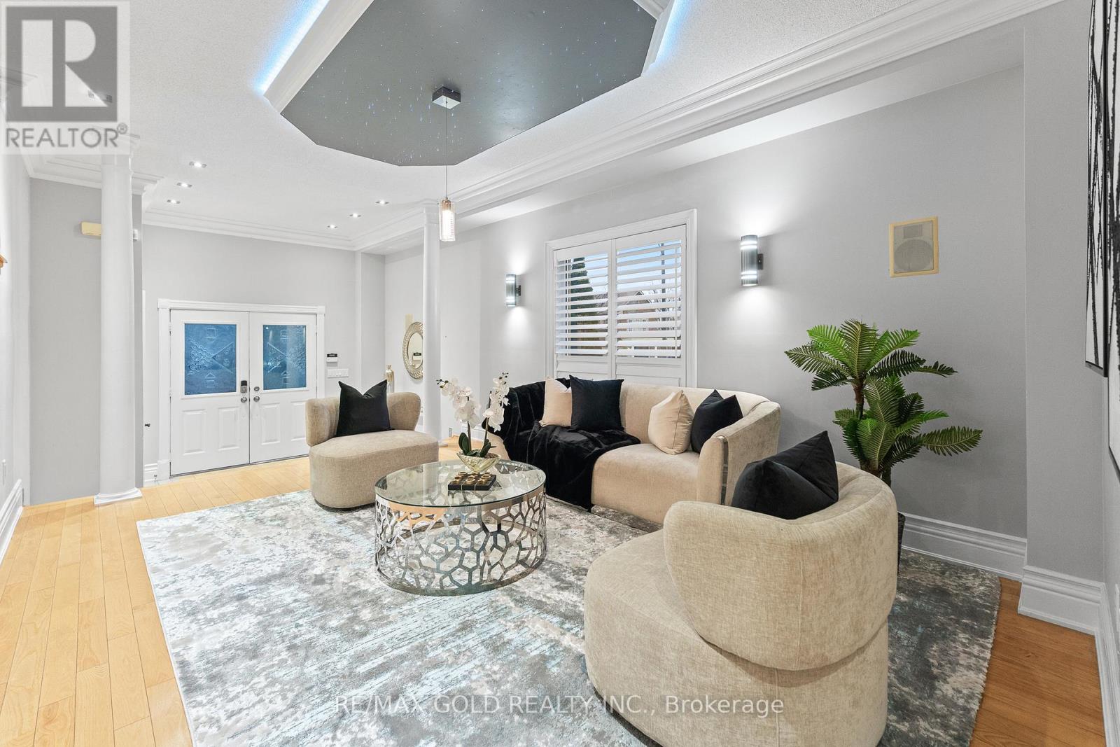 49 Sedgewick Circle, Brampton, Ontario  L7A 2P5 - Photo 12 - W12575586