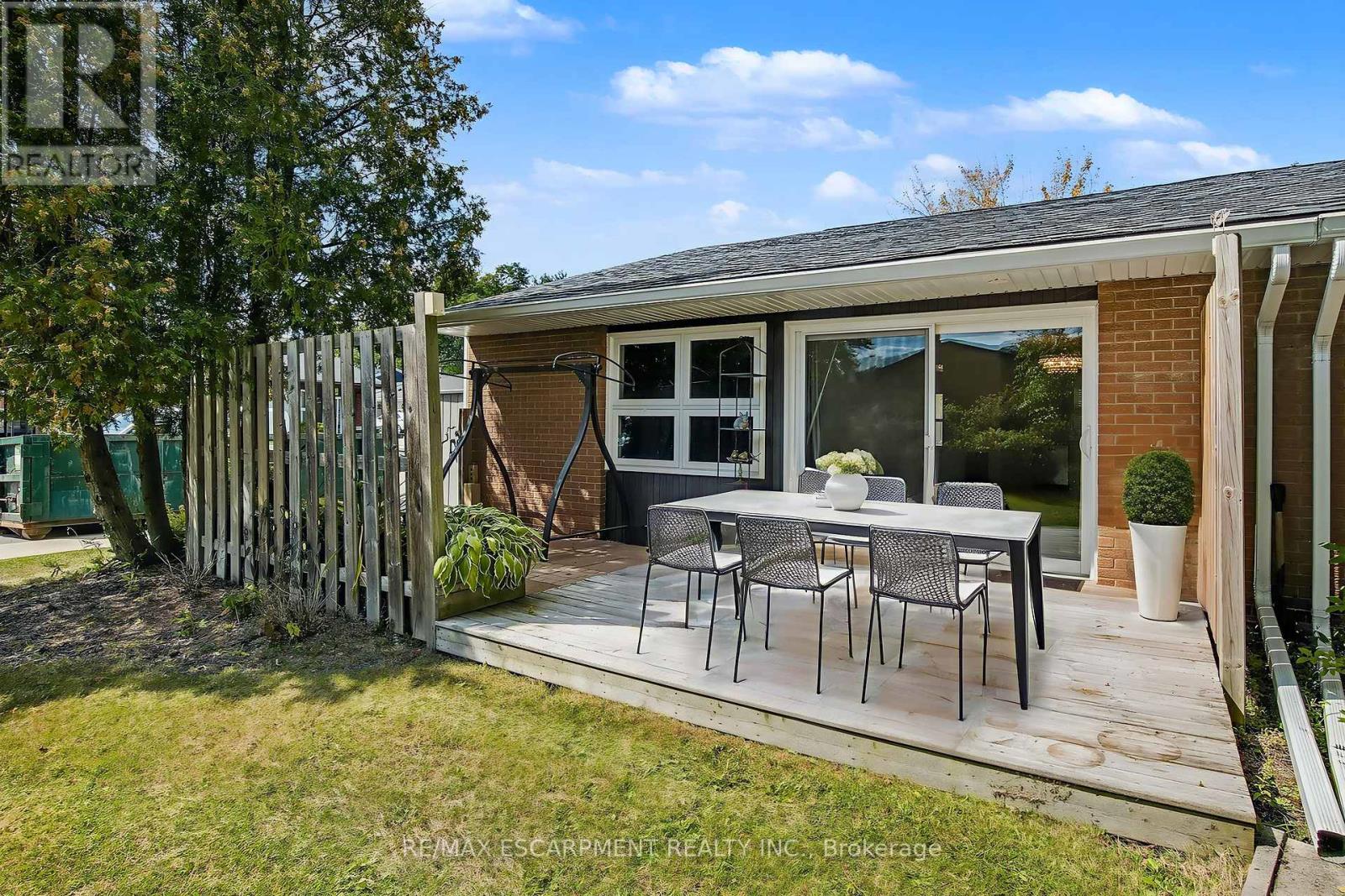 47 Szollosy Circle, Hamilton, Ontario  L9B 1T8 - Photo 22 - X12564528