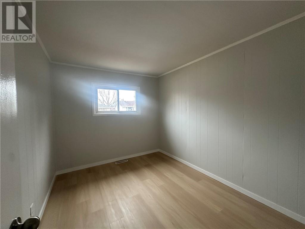 399 James Street, Espanola, Ontario  P5E 1K8 - Photo 11 - 2125760