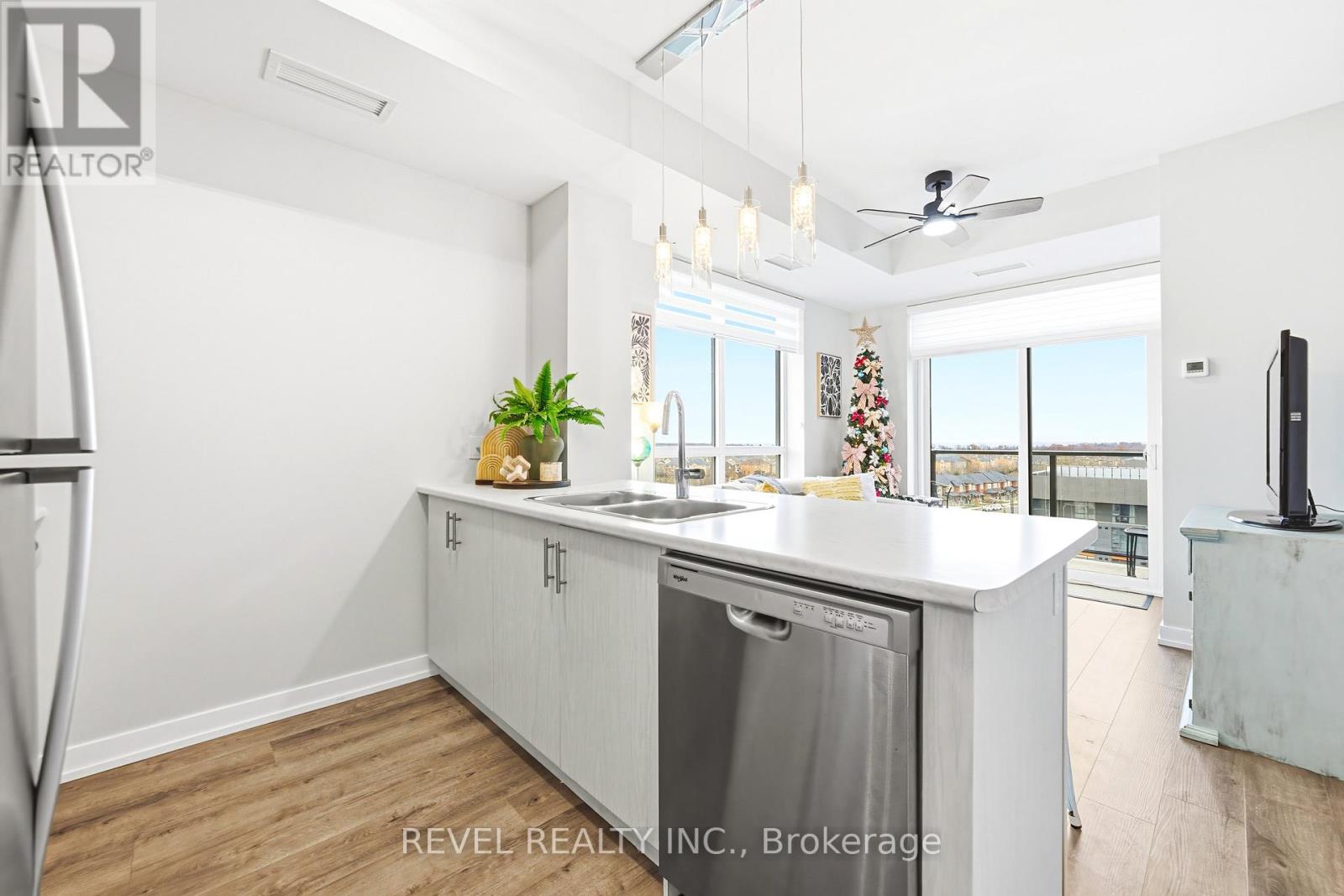 613 - 470 Dundas Street E, Hamilton, Ontario  L8B 2A6 - Photo 6 - X12577628