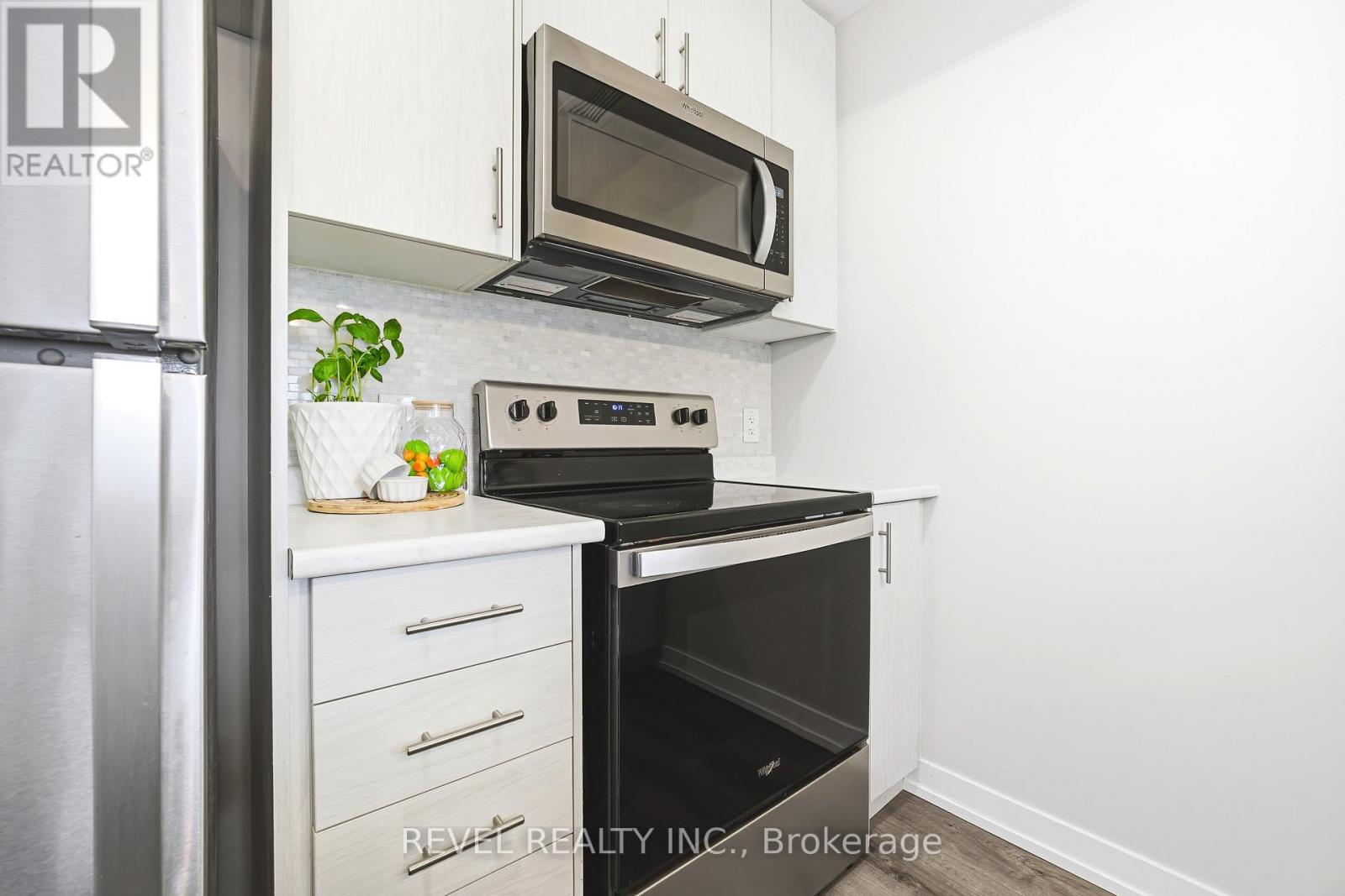 613 - 470 Dundas Street E, Hamilton, Ontario  L8B 2A6 - Photo 9 - X12577628