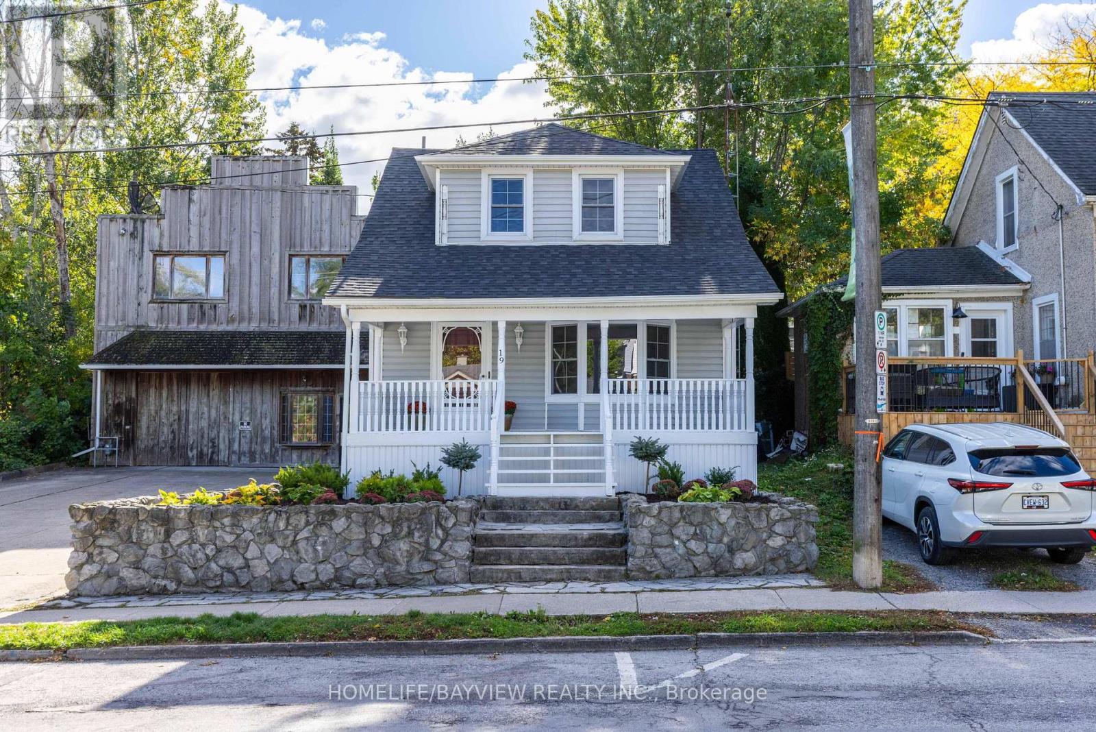 19 MAIN STREET, St. Catharines, Ontario