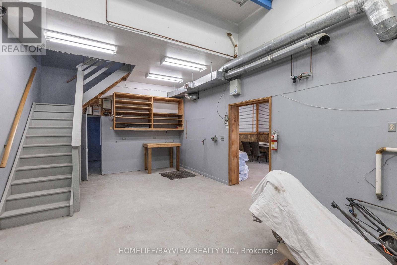 19 Main Street, St. Catharines, Ontario L2N 4T5 - Photo 28 - X12577638