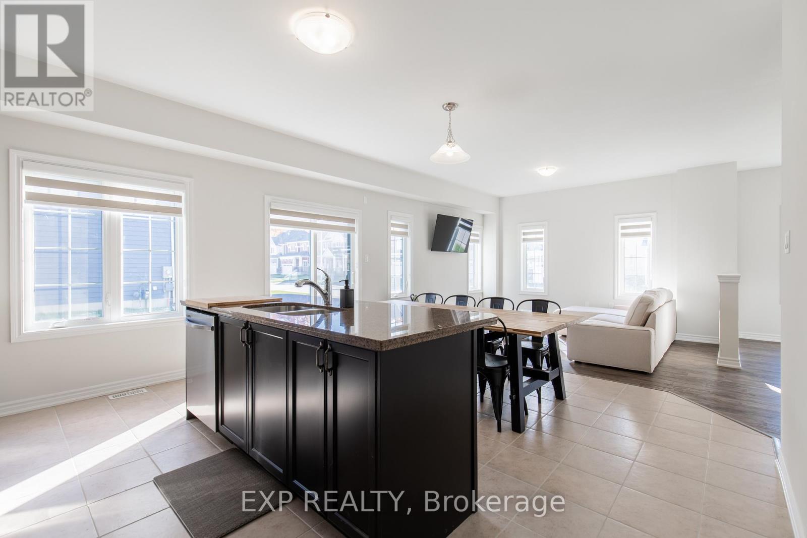 380 Beechwood Forest Lane, Gravenhurst, Ontario  P1P 0H8 - Photo 19 - X12577668