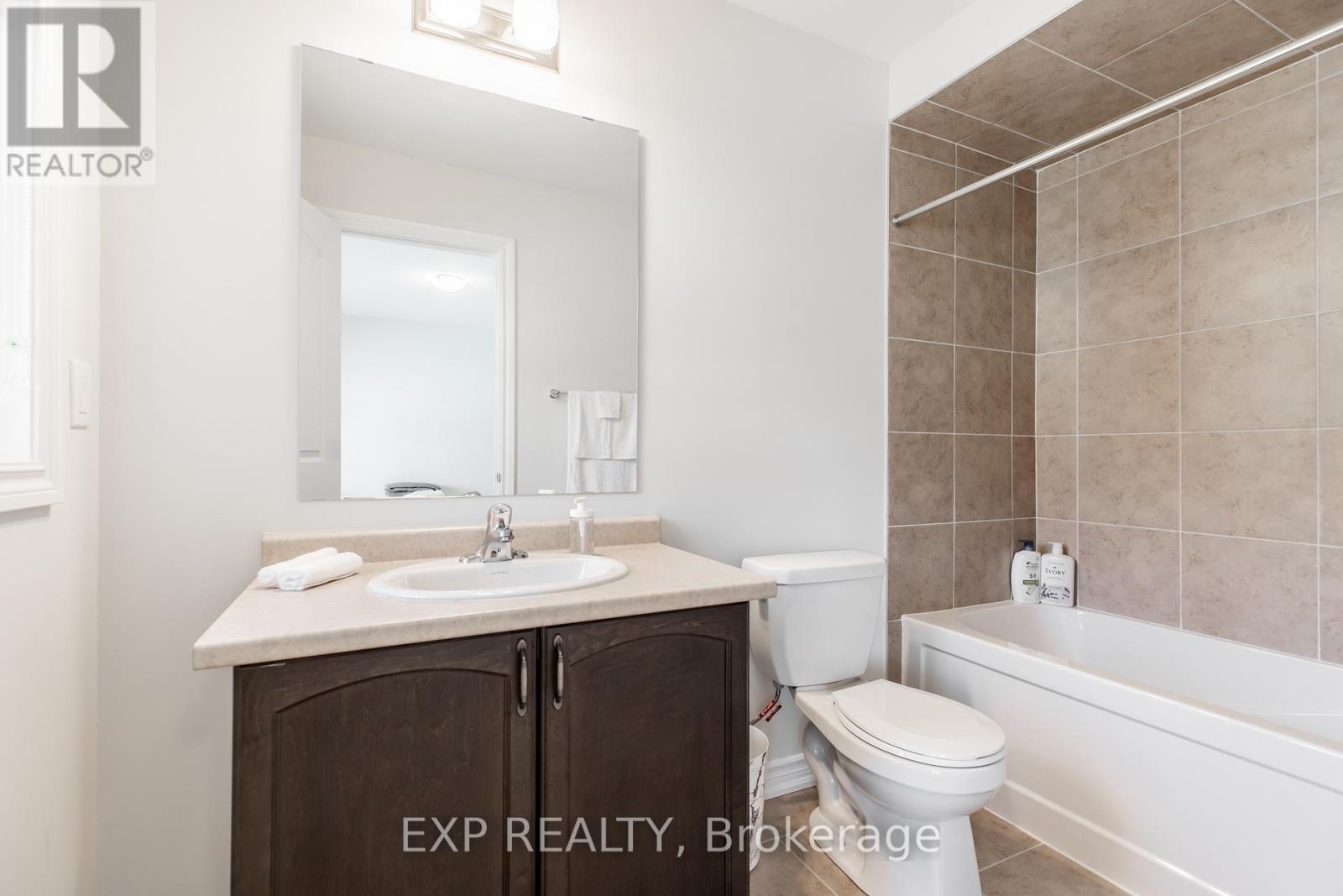 380 Beechwood Forest Lane, Gravenhurst, Ontario  P1P 0H8 - Photo 44 - X12577668