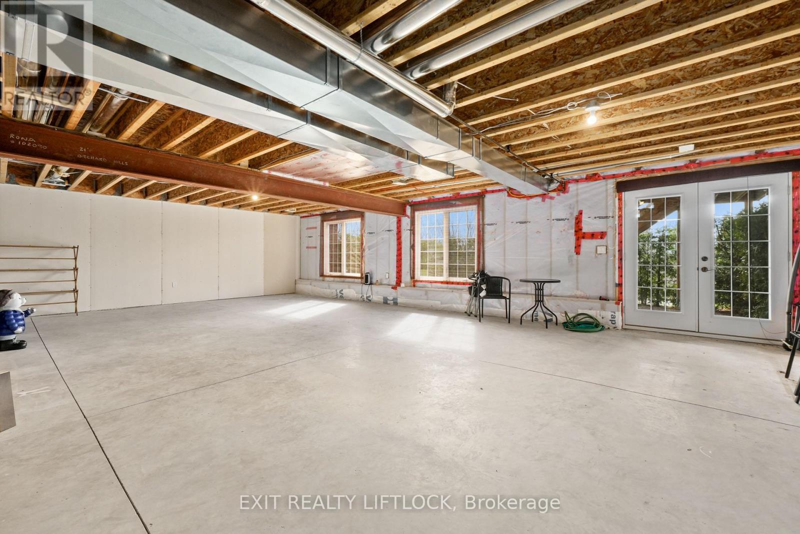 10 - 68 Blossom Court, Trent Hills, Ontario K0K 3K0 - Photo 37 - X12577758