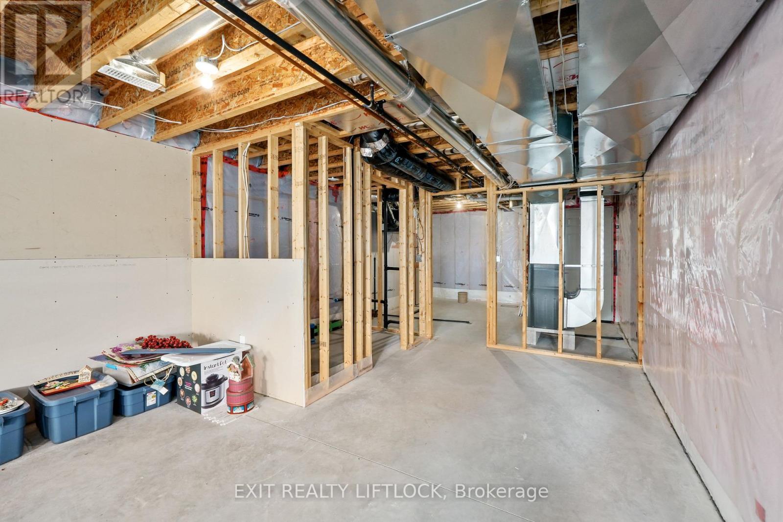 10 - 68 Blossom Court, Trent Hills, Ontario K0K 3K0 - Photo 38 - X12577758