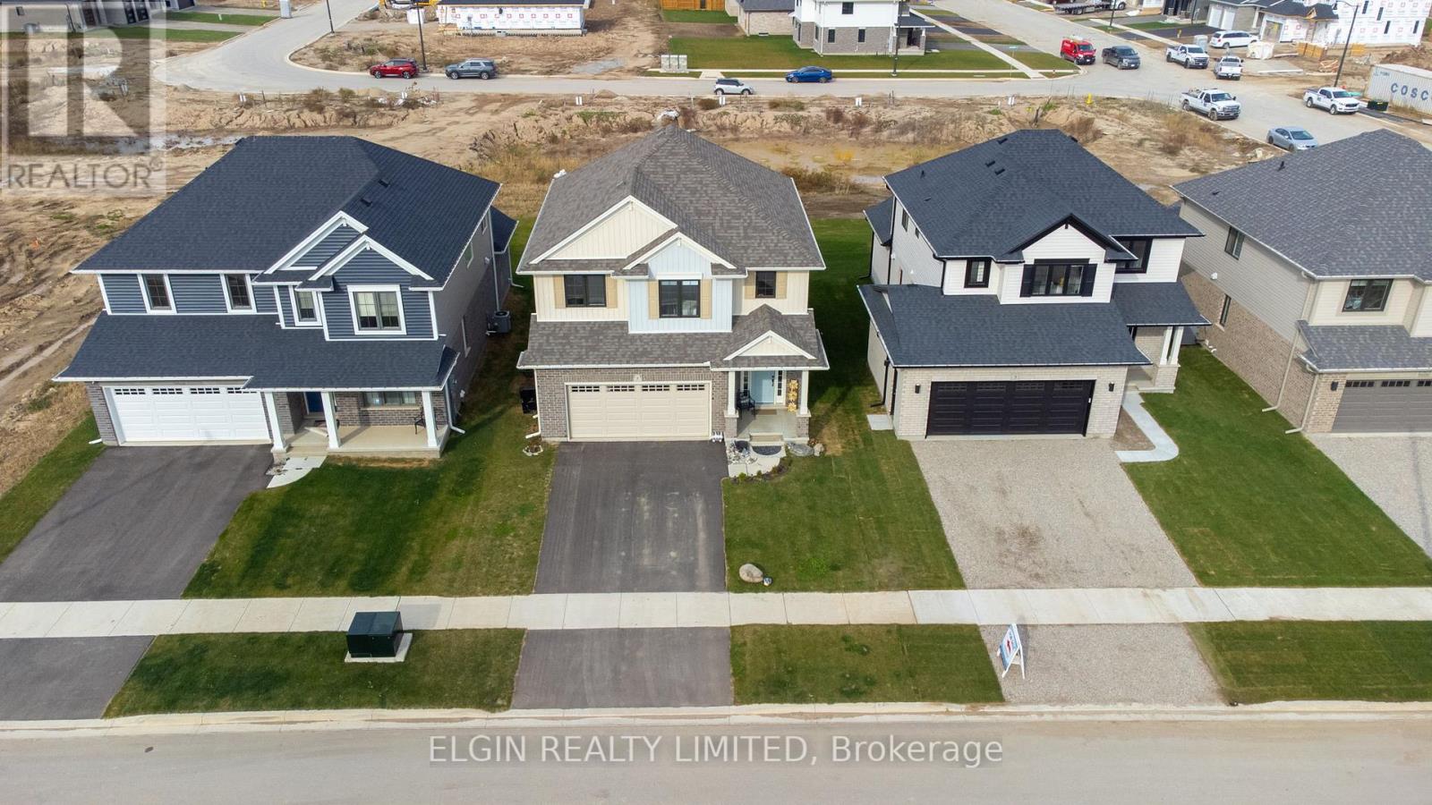 5 Dunning Way, St. Thomas, Ontario  N5R 0P7 - Photo 2 - X12577794