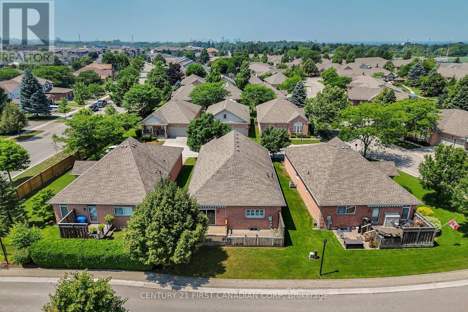 153 - 2025 Meadowgate Boulevard, London South, Ontario  N6M 1K9 - Photo 6 - X12577802