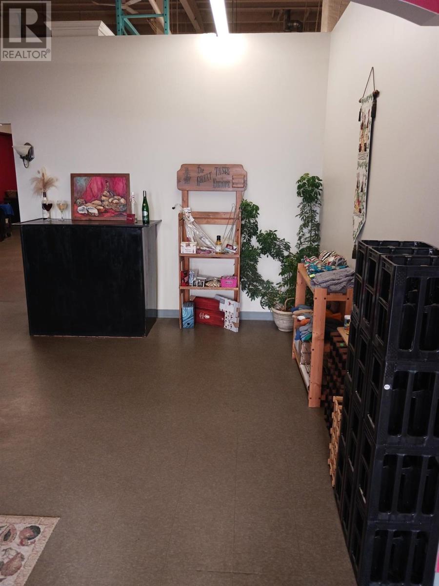 665-667 Beaverhall Pl, Thunder Bay, Ontario  P7E 3N1 - Photo 9 - TB251553