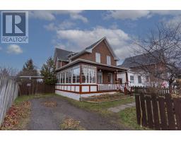 273 Amelia ST W, Thunder Bay, Ontario