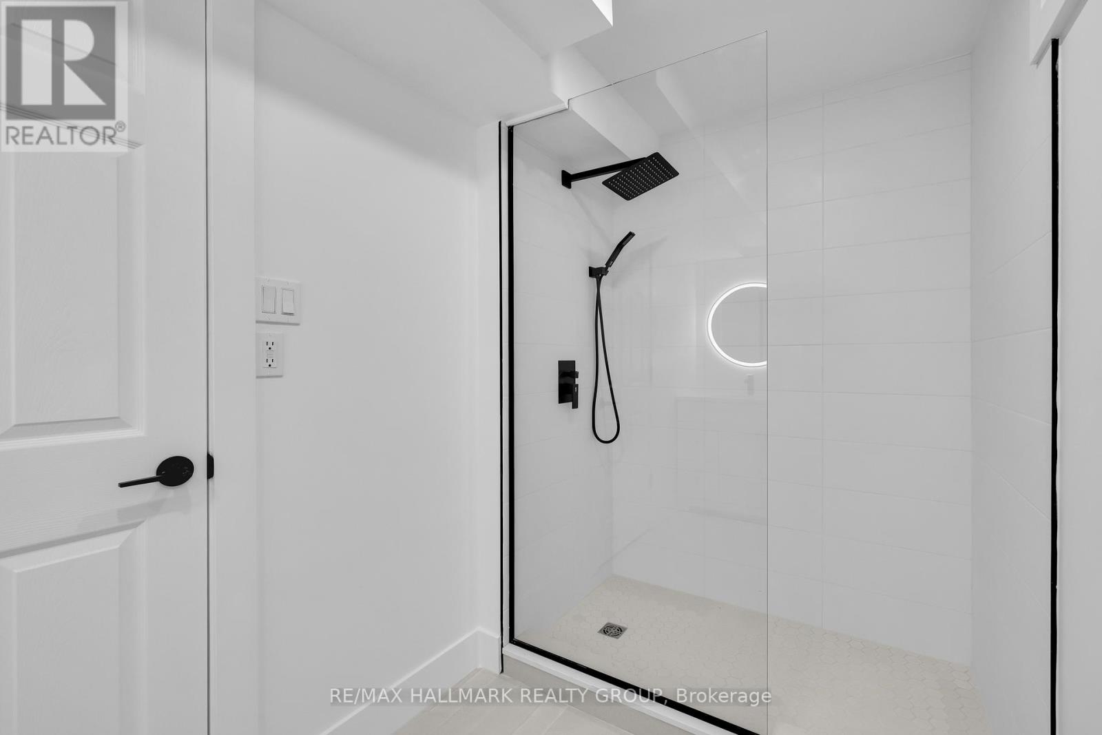 7 Bachman Terrace, Ottawa, Ontario  K2L 1W2 - Photo 43 - X12577744