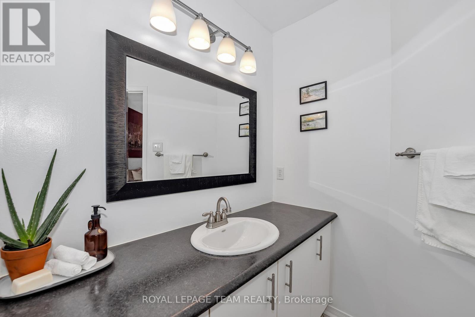 9 - 518 Lisgar Street, Ottawa, Ontario  K1R 5H5 - Photo 27 - X12577770