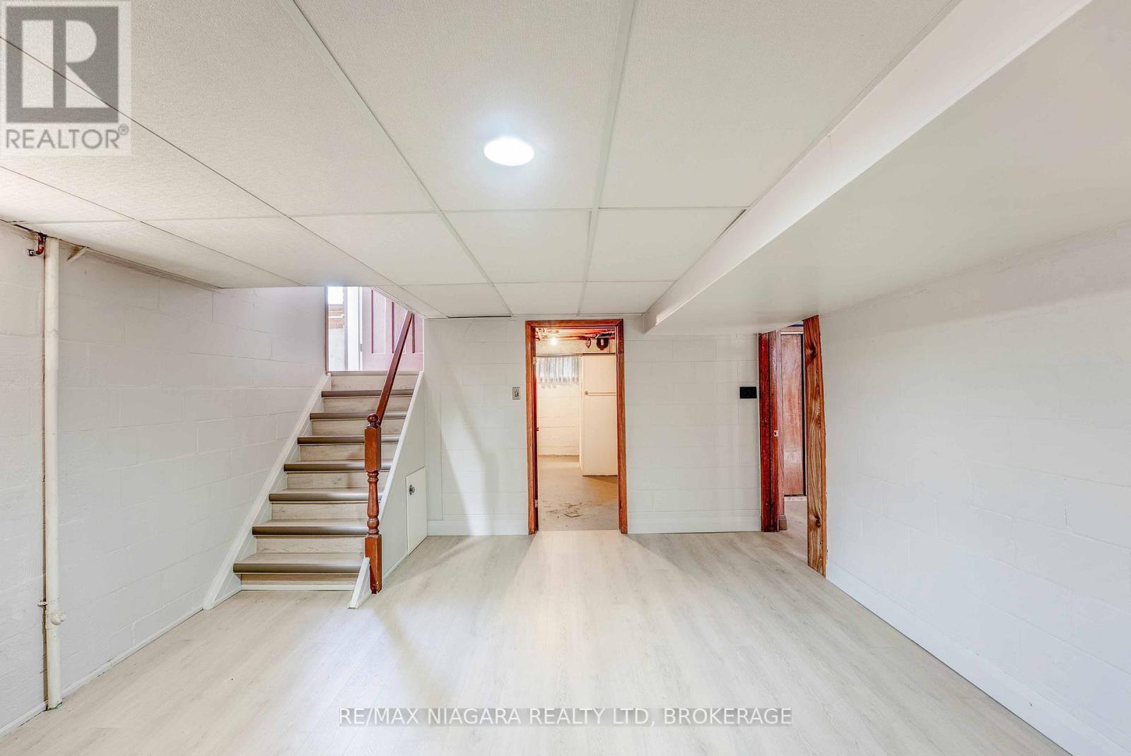 127 Louth Street, St. Catharines (Rykert/vansickle), Ontario  L2S 2T8 - Photo 26 - X12577714