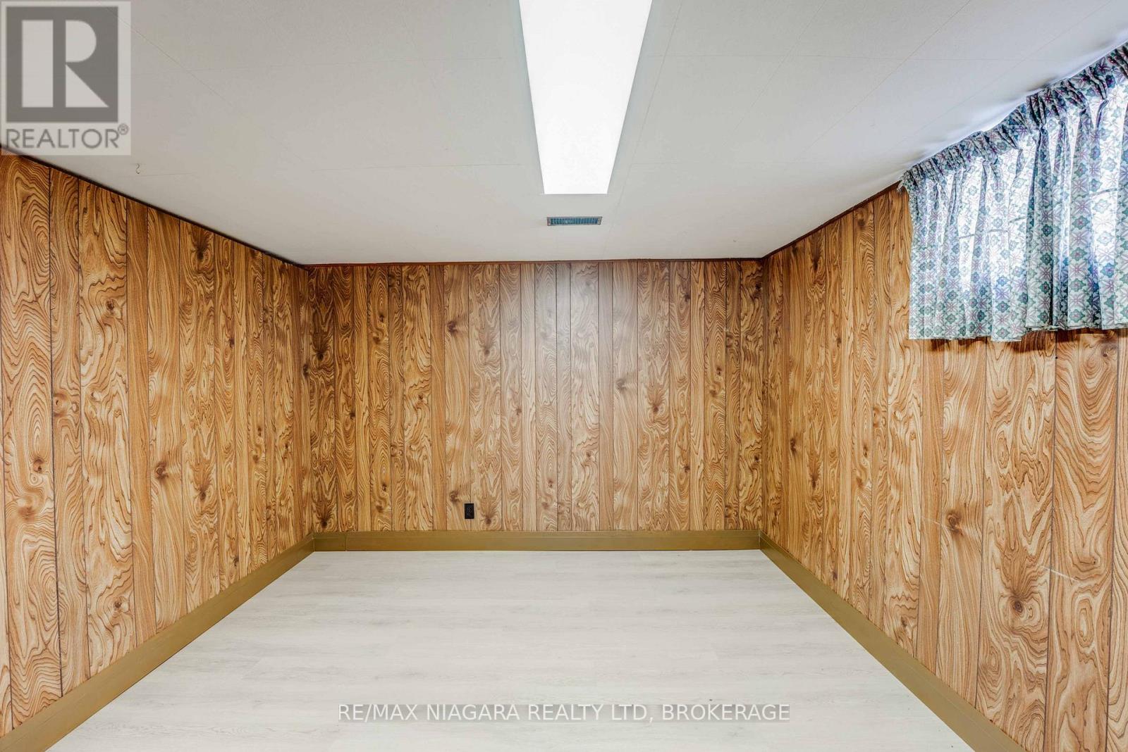 127 Louth Street, St. Catharines (Rykert/vansickle), Ontario  L2S 2T8 - Photo 34 - X12577714