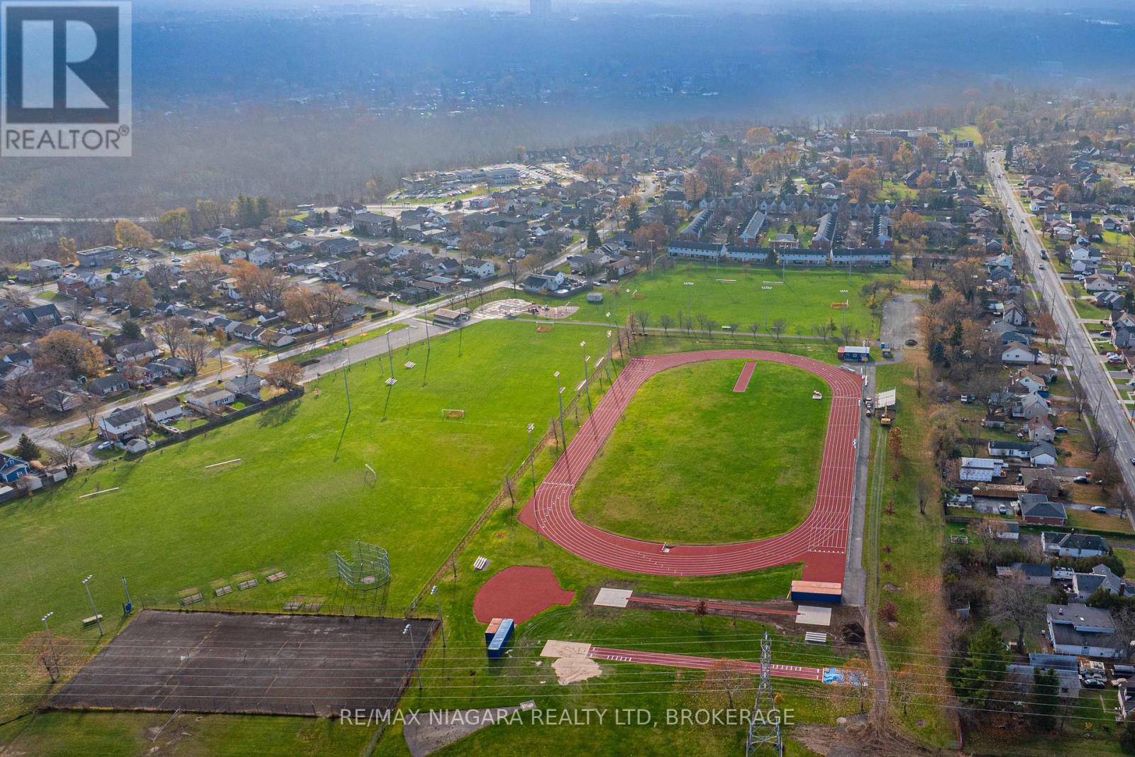 127 Louth Street, St. Catharines (Rykert/vansickle), Ontario  L2S 2T8 - Photo 49 - X12577714