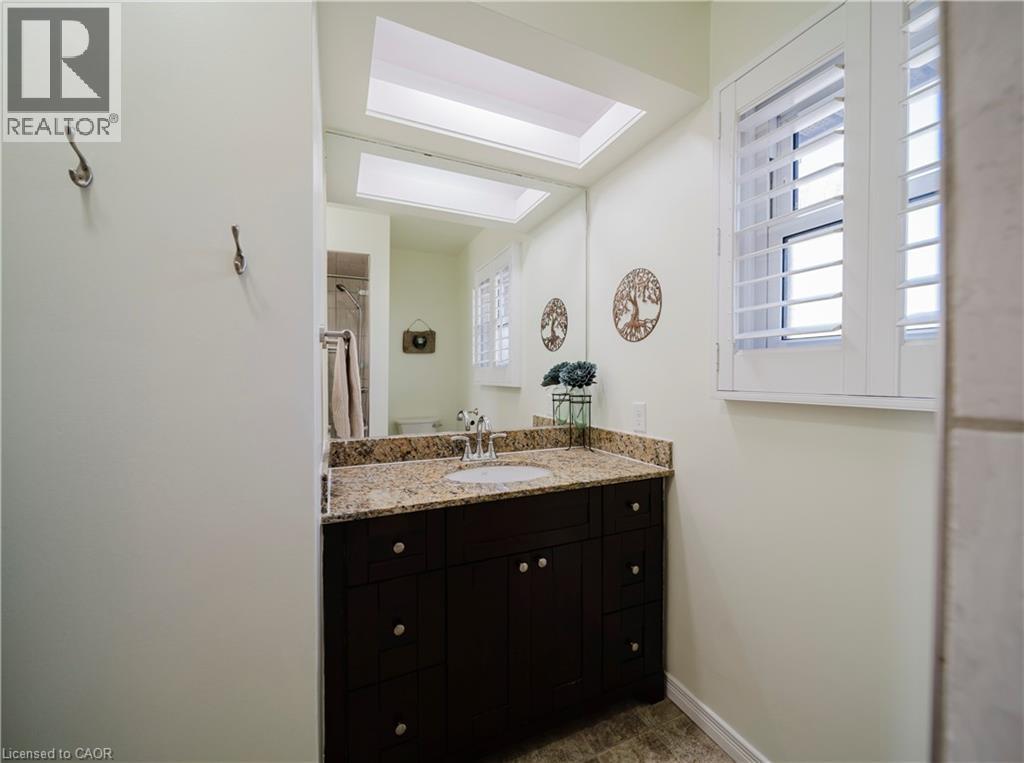 466 Hillview Crescent, New Hamburg, Ontario  N2A 1K8 - Photo 20 - 40789796