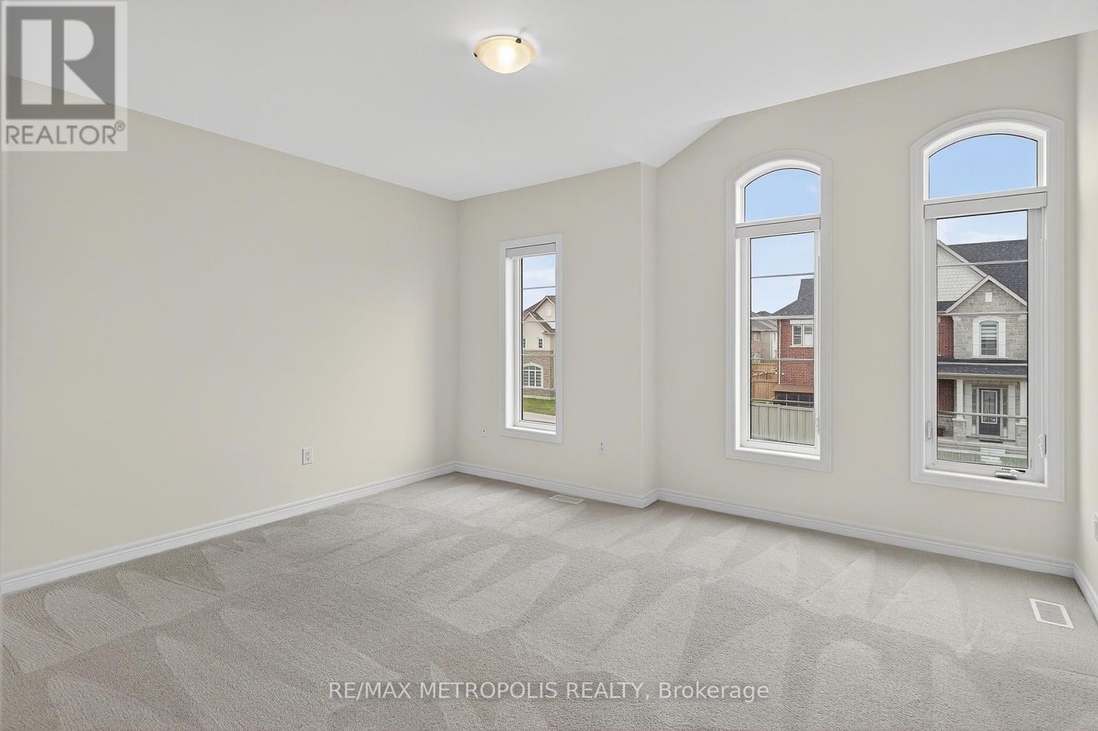 Upper - 31 Elverton Crescent, Brampton, Ontario  L7A 4Z4 - Photo 17 - W12471899