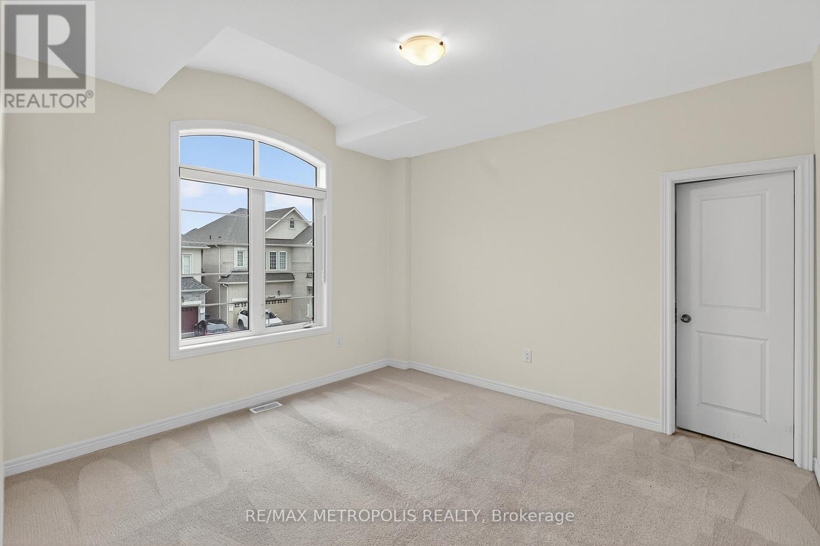 Upper - 31 Elverton Crescent, Brampton, Ontario  L7A 4Z4 - Photo 23 - W12471899