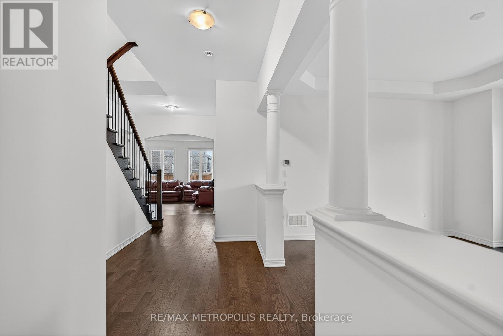 Upper - 31 Elverton Crescent, Brampton, Ontario  L7A 4Z4 - Photo 8 - W12471899