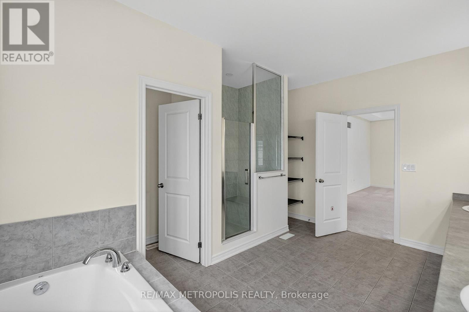 Upper - 31 Elverton Crescent, Brampton, Ontario  L7A 4Z4 - Photo 29 - W12471899