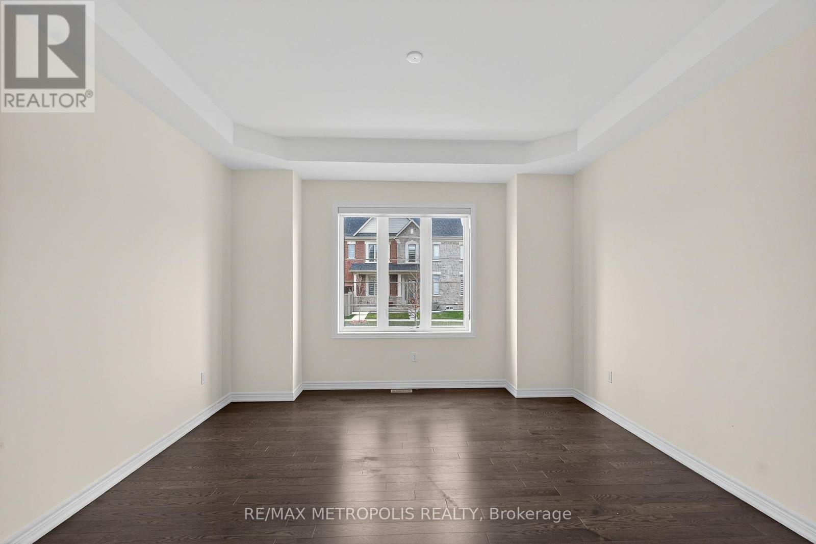 Upper - 31 Elverton Crescent, Brampton, Ontario  L7A 4Z4 - Photo 4 - W12471899