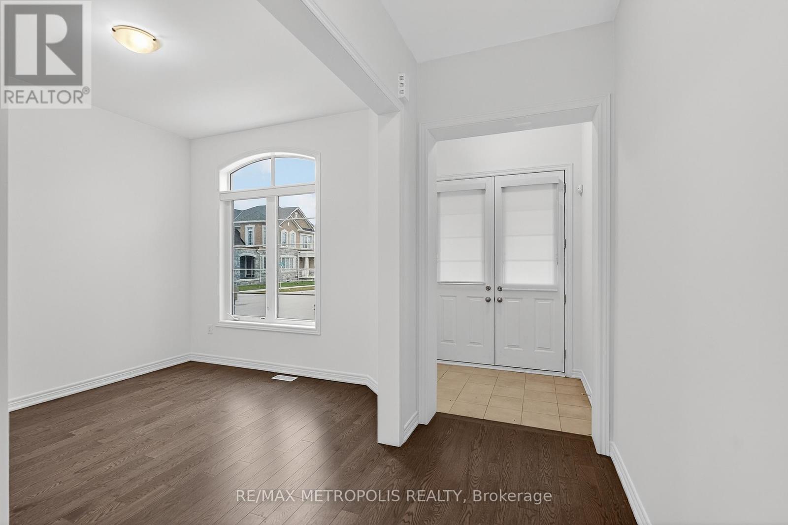 Upper - 31 Elverton Crescent, Brampton, Ontario  L7A 4Z4 - Photo 7 - W12471899