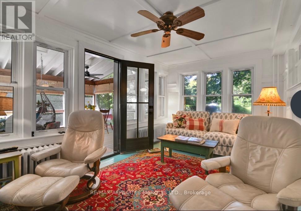 20369 Old Montreal Road, South Glengarry, Ontario  K0C 2C0 - Photo 9 - X12531020