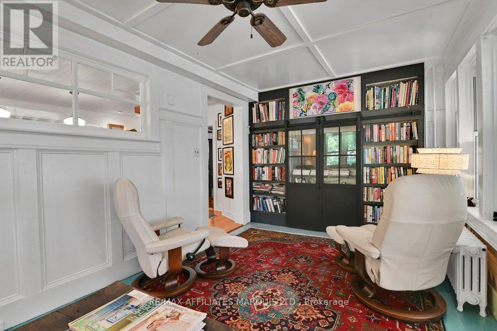 20369 Old Montreal Road, South Glengarry, Ontario  K0C 2C0 - Photo 15 - X12531020