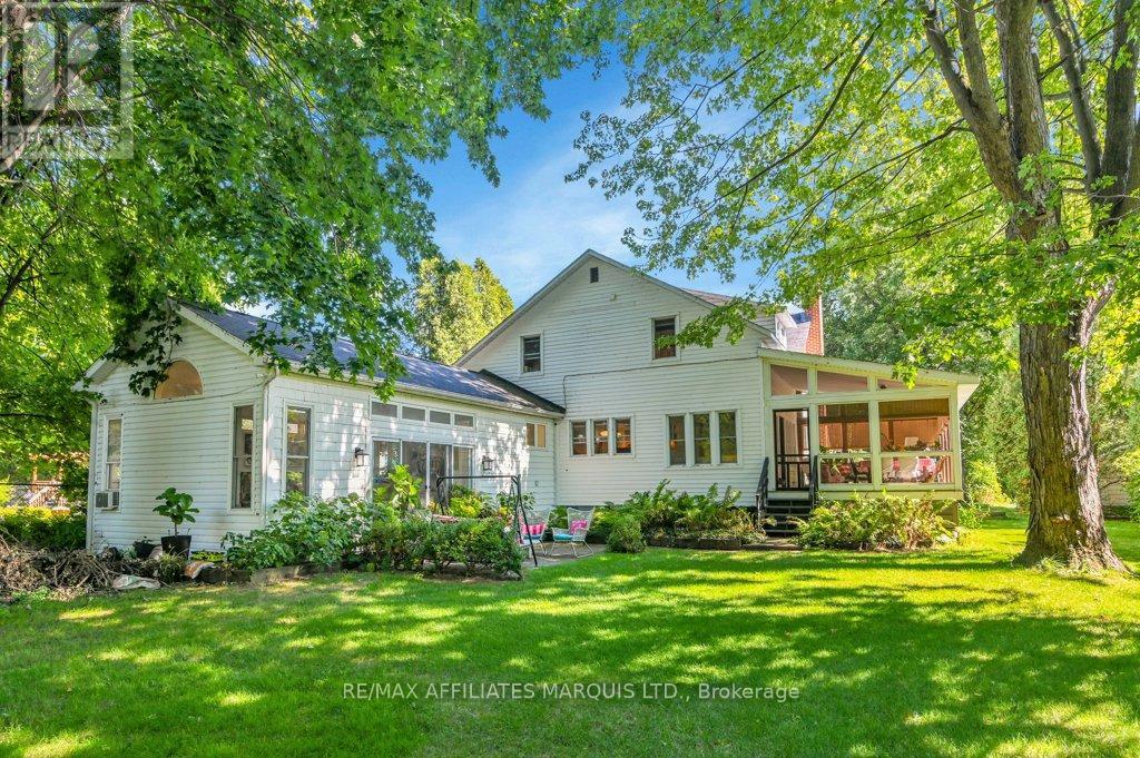 20369 Old Montreal Road, South Glengarry, Ontario  K0C 2C0 - Photo 24 - X12531020