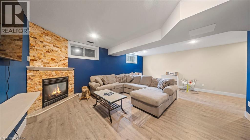 124 Marlborough Street, Brantford, Ontario  N3S 7Y2 - Photo 18 - 40772384