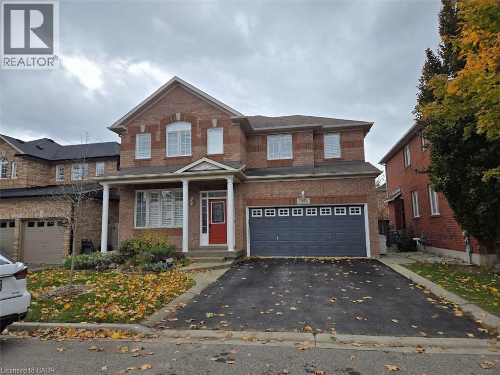 2128 BLACKFOREST Crescent, Oakville, Ontario