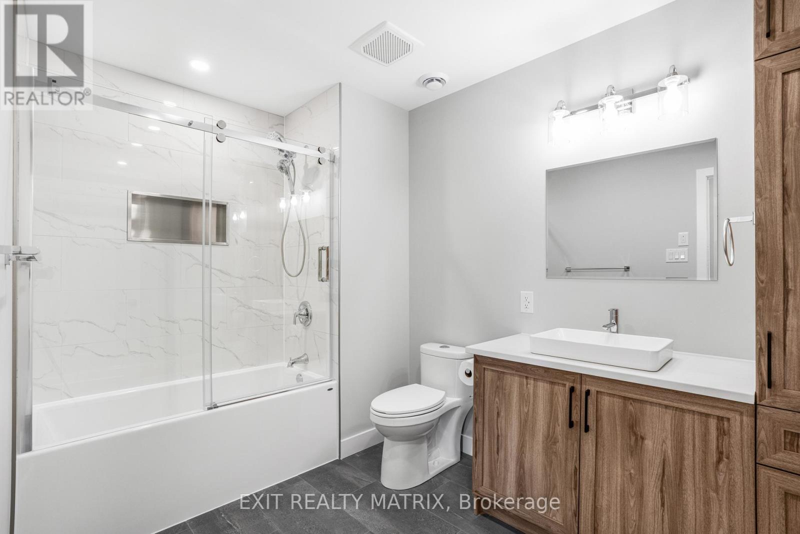 A - 650 West Street, Hawkesbury, Ontario  K6A 3X1 - Photo 17 - X12577778