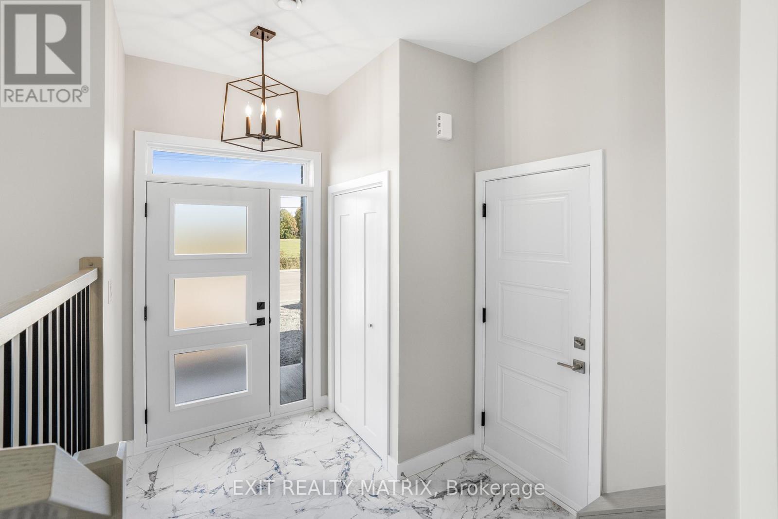 A - 650 West Street, Hawkesbury, Ontario  K6A 3X1 - Photo 2 - X12577778