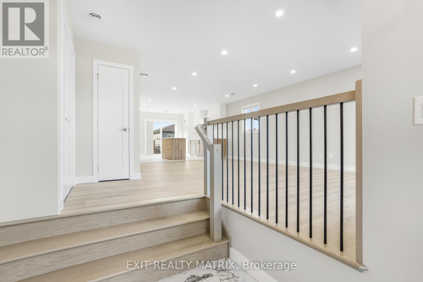 A - 650 West Street, Hawkesbury, Ontario  K6A 3X1 - Photo 3 - X12577778