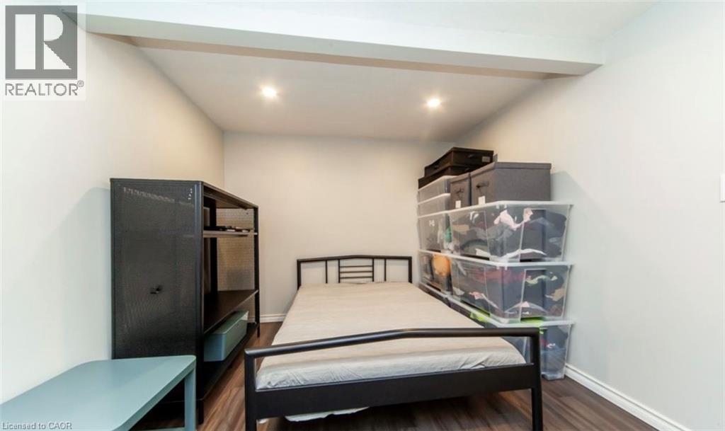 13 Robins Avenue, Hamilton, Ontario  L8H 4M5 - Photo 14 - 40790554