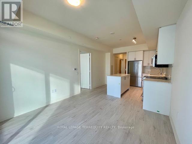 1818 - 8960 Jane Street, Vaughan, Ontario  L4K 2M9 - Photo 6 - N12575026