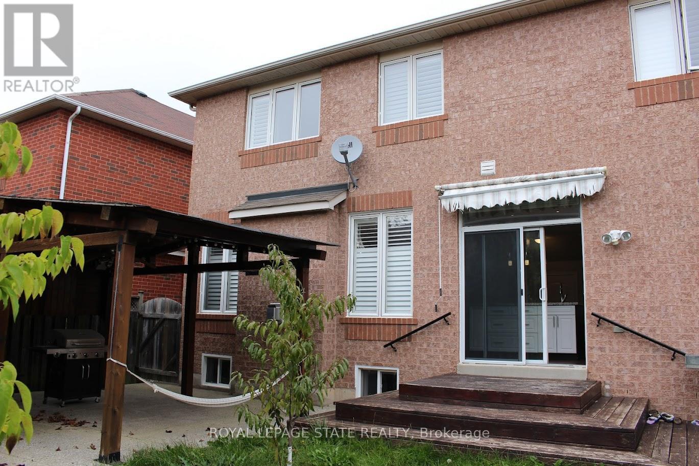 2128 Blackforest Crescent, Oakville, Ontario  L6M 4T7 - Photo 21 - W12503084