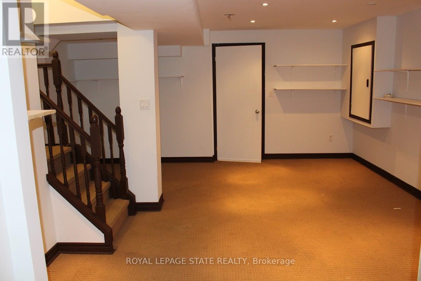 2128 Blackforest Crescent, Oakville, Ontario  L6M 4T7 - Photo 29 - W12503084